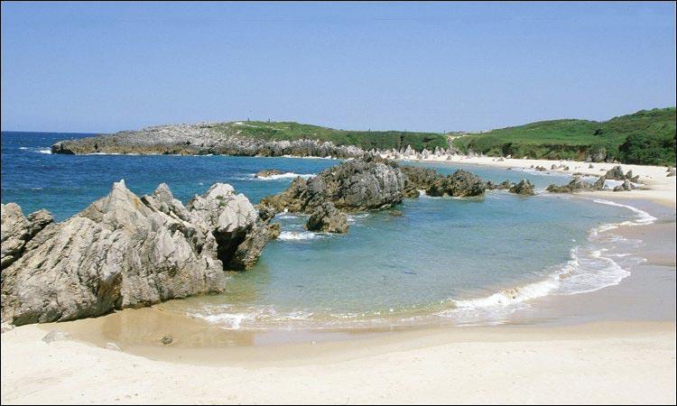 El Horriu Lägenhet Llanes Exteriör bild